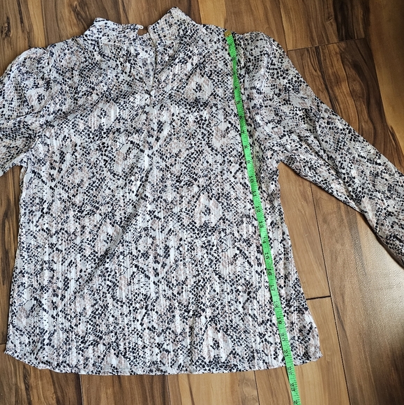 Aqua Animal Snake Print Blouse XS - Picture 4 of 7